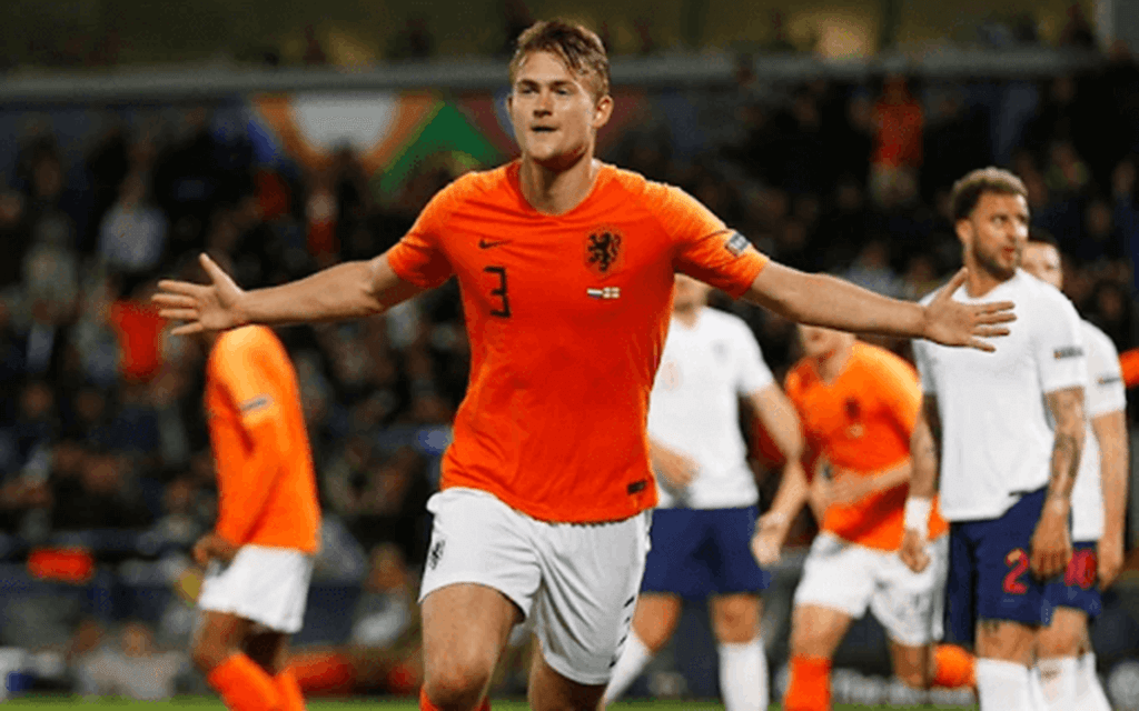 Số áo Matthijs de Ligt tại đội tuyển quốc gia Hà Lan là số 3